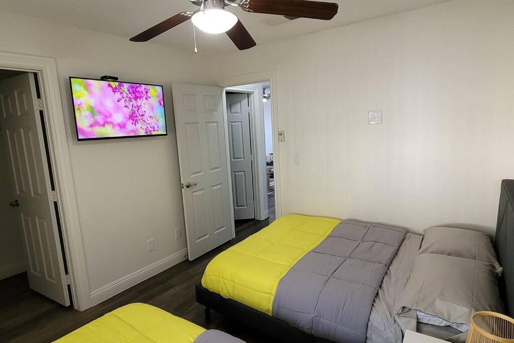 L - Fully Remodeled And Professionally Decorated Las Vegas Bagian luar foto